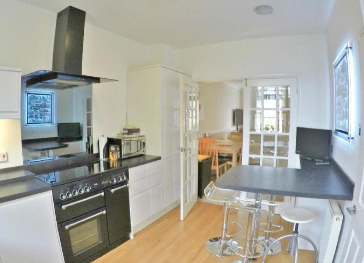The Quay - Old Town Poole B&B - Great Location - Secure Free Parking Exterior photo